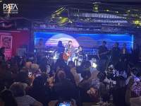  𝗛𝗲𝗮𝗹𝗶𝗻𝗴 𝗛𝗲𝗮𝗿𝘁𝘀 (2)